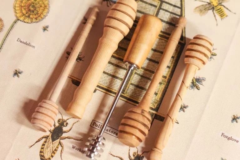 What Is The Utensil Used For Honey and How It Works